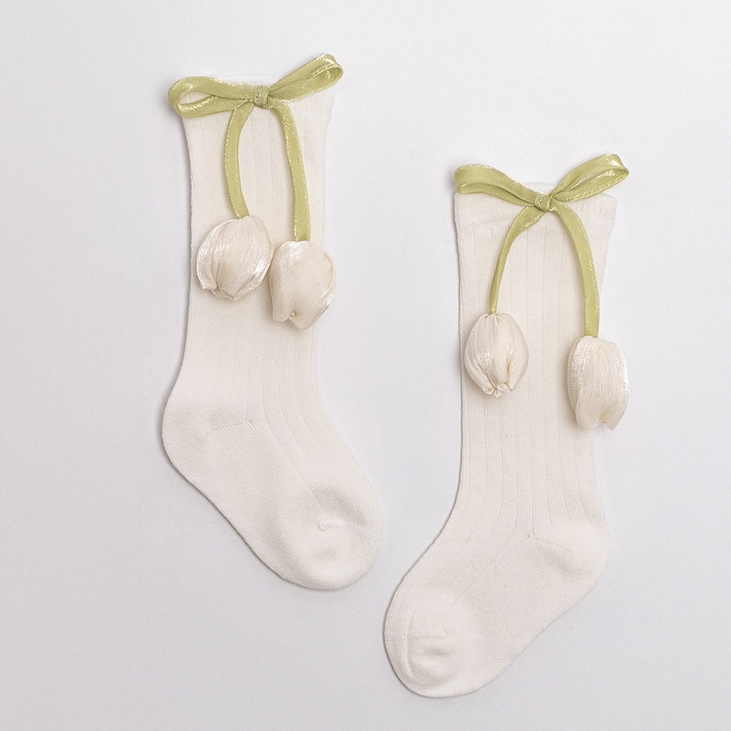 Tulip Detail Socks with Ribbon