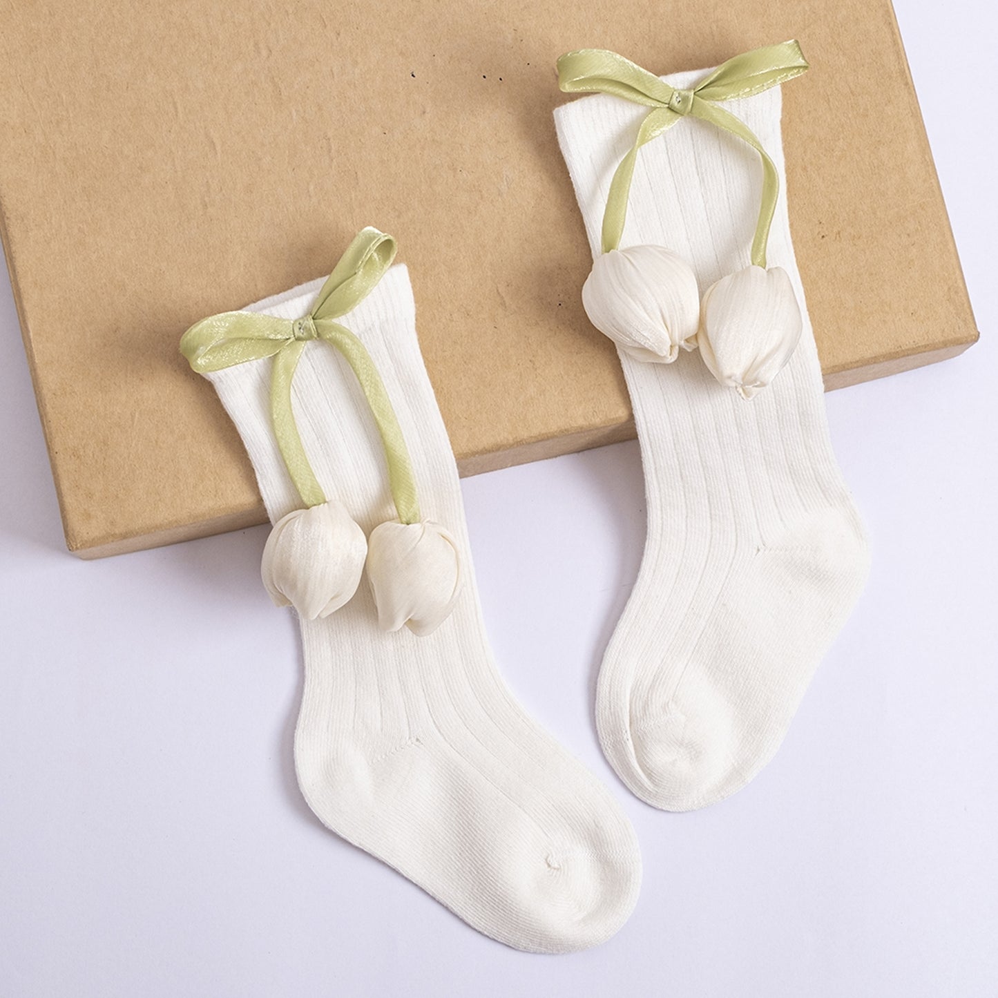 Tulip Detail Socks with Ribbon